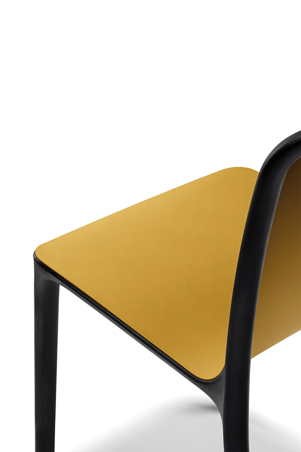 SILLA DE VISITA BIKA EN POLIPROPILENO