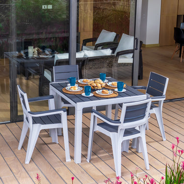 silla minimalista para exterior